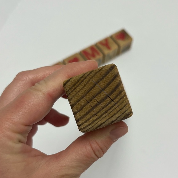 Vintage ⚜️♥️⚜️ Block Holiday Sign - Picture 8 of 10